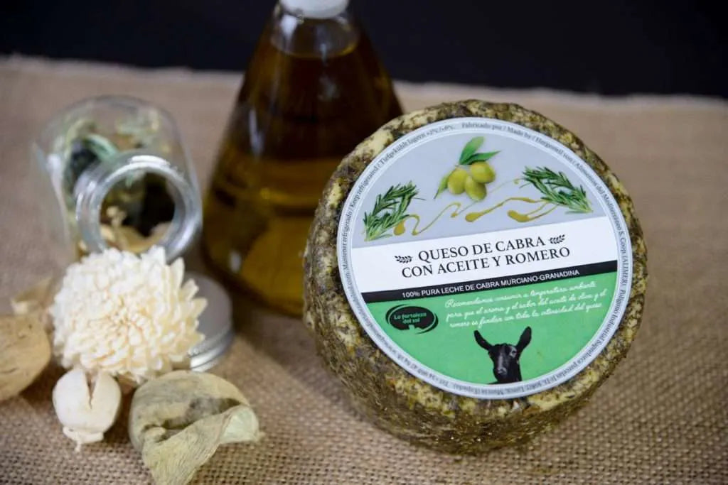 Goat Cheese with Rosemary - 450g wheel