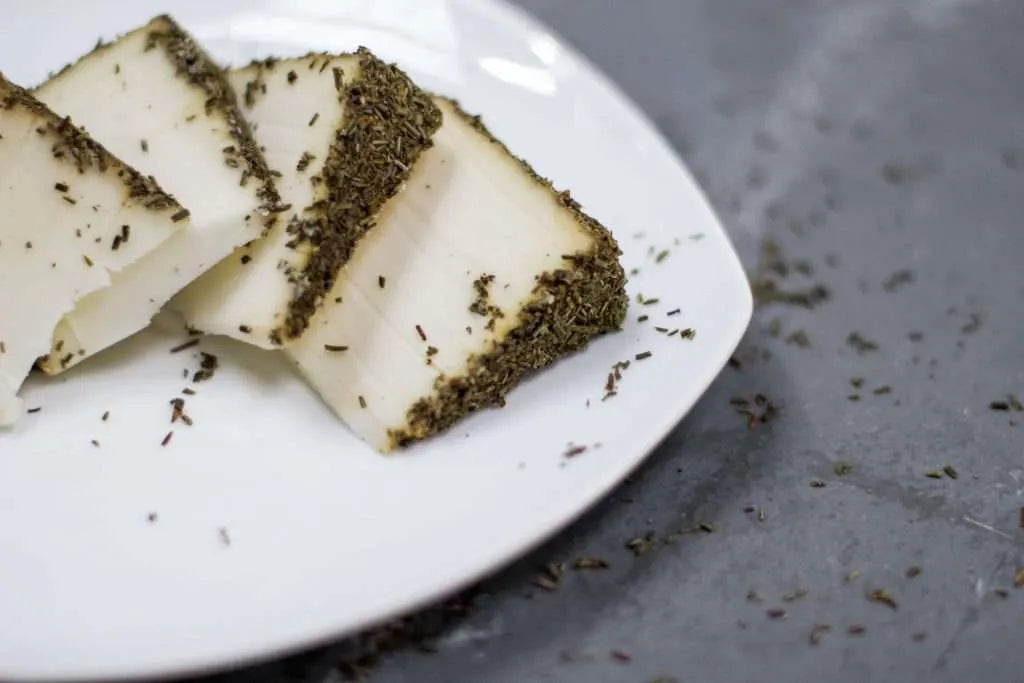 Goat Cheese with Rosemary - 450g wheel